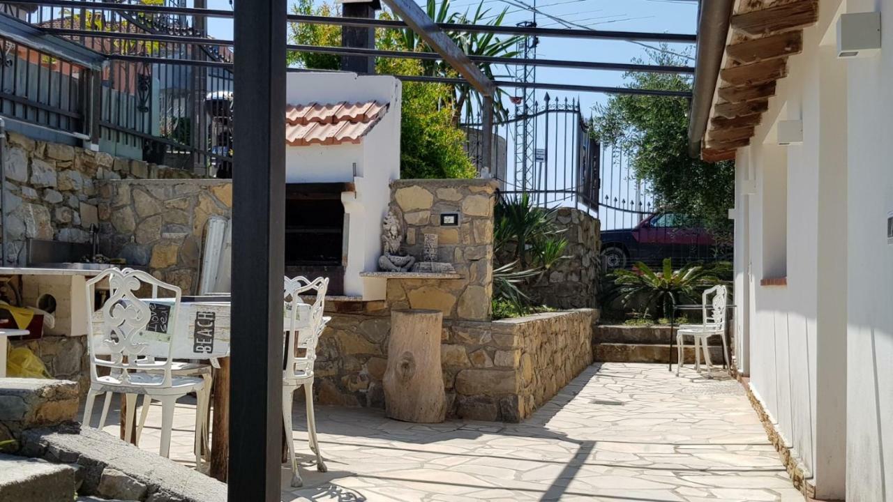 Piccola Casa Con Giardino Villa Sanremo Eksteriør bilde