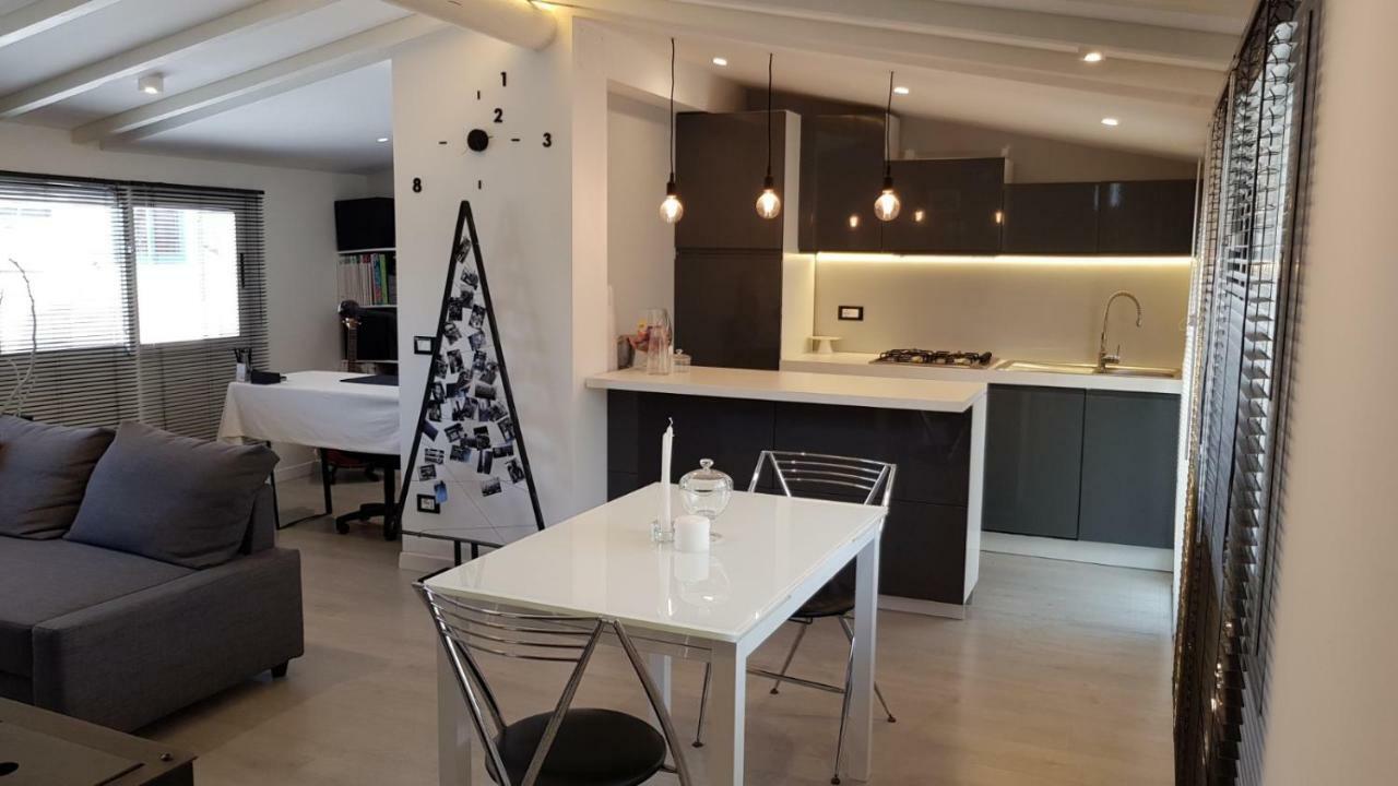 Piccola Casa Con Giardino Villa Sanremo Eksteriør bilde